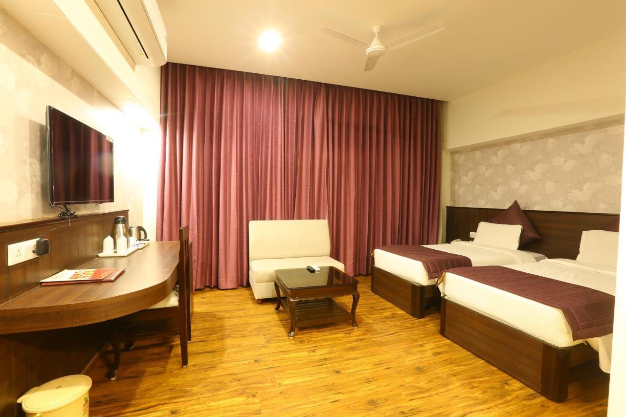Hotel The Great Ganga Rishīkesh Eksteriør billede
